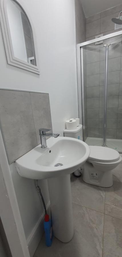 Coventry Elite House Aparthotel Ngoại thất bức ảnh